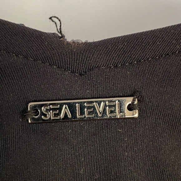 Plunge One-Piece Swimsuit by
SEA LEVEL Size 4 US New without tags - Picture 6 of 9